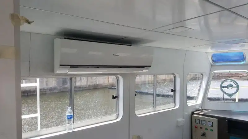 Kapal percontohan dijual