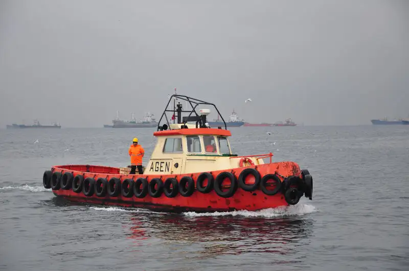 Kapal penarik dijual