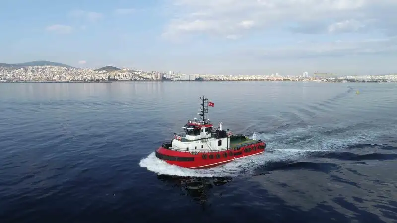 Kapal penarik dijual