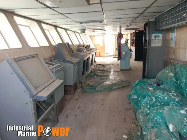 Kapal tanker minyak, kapal tanker kimia dijual
