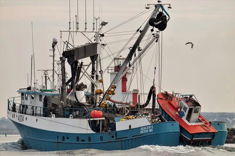 kapal penangkap ikan dijual