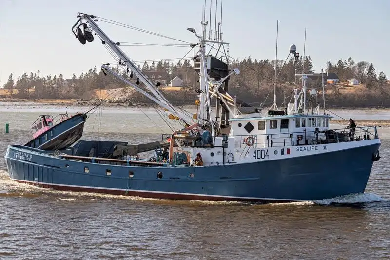 kapal penangkap ikan dijual