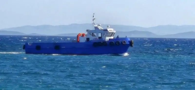 Kapal penarik dijual