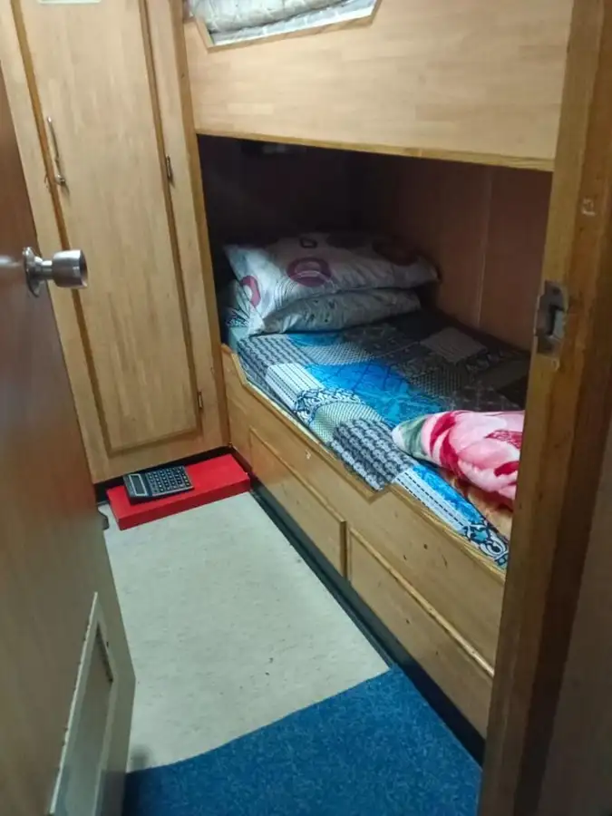 kapal kru dijual