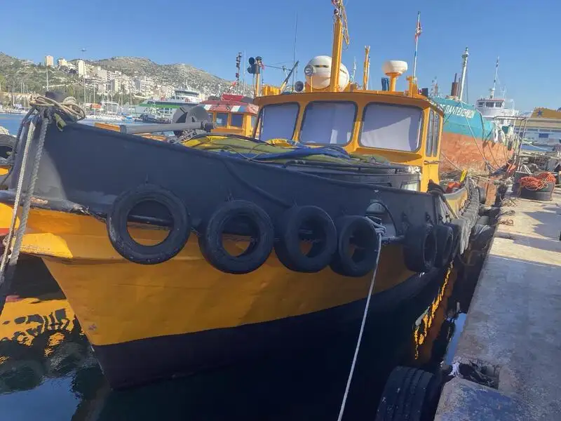 Kapal kerja dijual