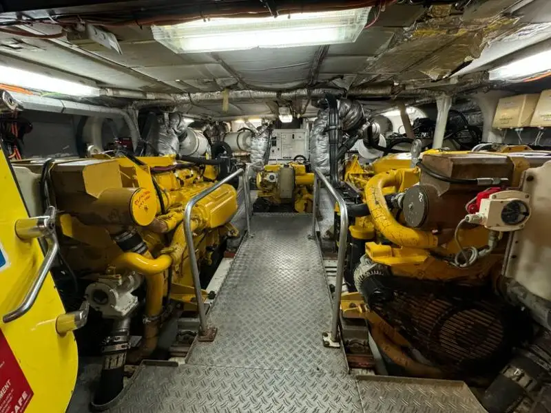 kapal kru dijual