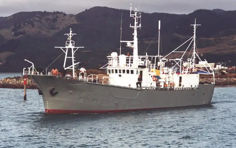 Kapal longline dijual