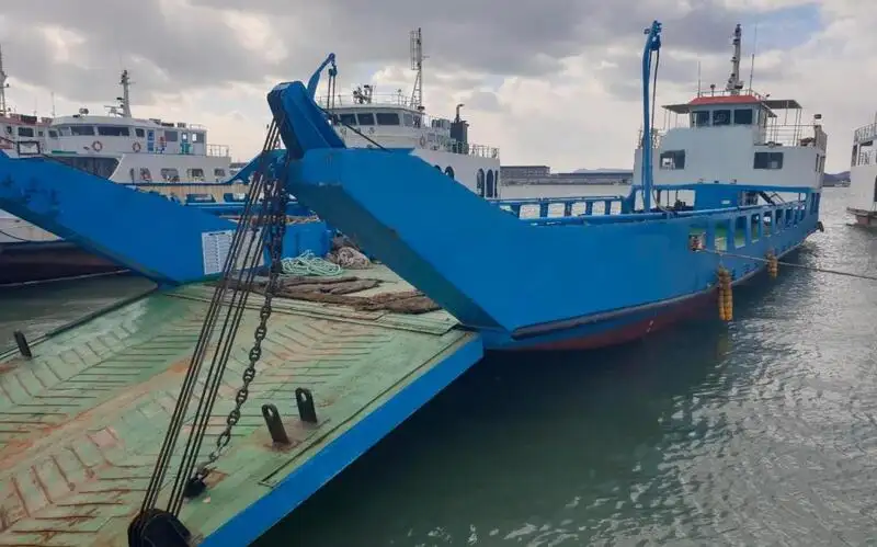 Kerajinan Pendaratan, Tank dijual