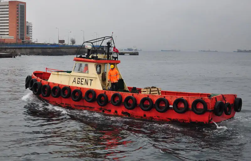 Kapal penarik dijual
