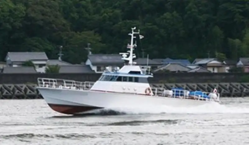 Kapal patroli dijual