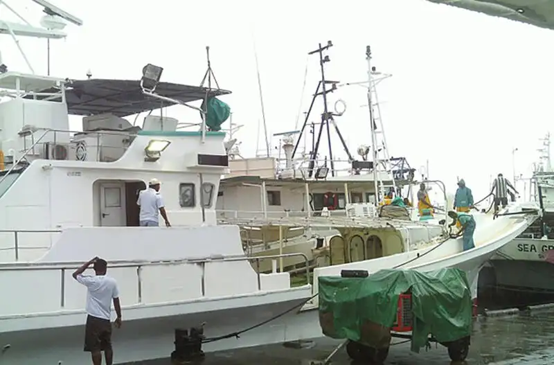 Kapal longline dijual