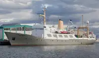 Kapal penelitian dijual