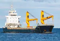 Pengangkut massal dijual