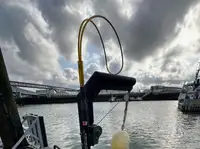 Kapal percontohan dijual