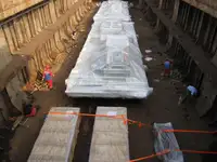 Pengangkut massal dijual