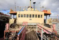 Kapal bunker dijual