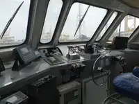 Kapal pasokan dijual
