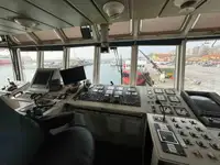 Kapal penarik dijual