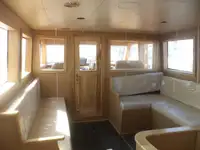Kapal penarik dijual