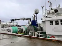 kapal pukat ikan dijual