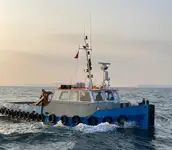 Kapal penarik dijual