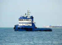 Kapal penarik dijual