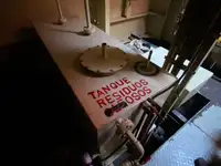 Kapal penarik dijual