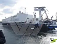 Kapal kontainer dijual