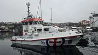 Kapal penarik dijual
