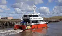 Kapal kontainer dijual