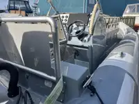 Perahu karet kaku dijual