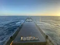 kapal kargo dijual