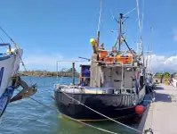 Kapal longline dijual