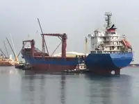 Kapal kontainer dijual