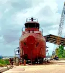 Kapal penarik dijual