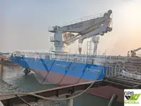 Kapal pasokan dijual