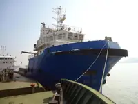 Kapal penarik dijual