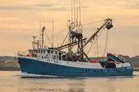 kapal penangkap ikan dijual