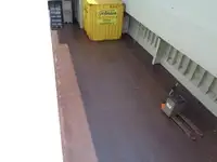 Pengangkut massal dijual