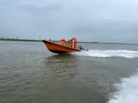 Perahu karet kaku dijual