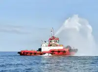 Kapal penarik dijual