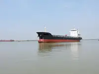 Kapal kontainer dijual