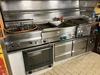 Pengangkut massal dijual