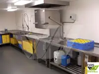 Kapal kontainer dijual