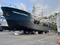 Kapal pasokan dijual